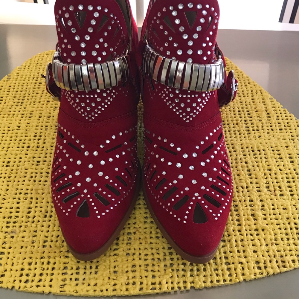 Red Studded Western Ankle Boots with Silver Buckles - Picture 2 of 11